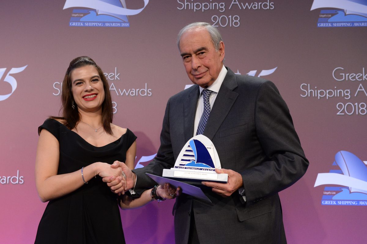 Cyprus Shipping Deputy Minister Natasa Pilides presenting the Lloyd’s List/Propeller Club Lifetime Achievement Award to Simos P. Palios.