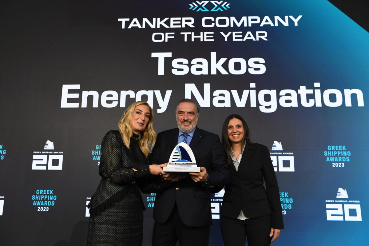 Tanker Company of the Year – Paillette Palaiologou of sponsor Bureau Veritas presenting the Award to Nikolas P. Tsakos, founder and CEO of Tsakos Energy Navigation