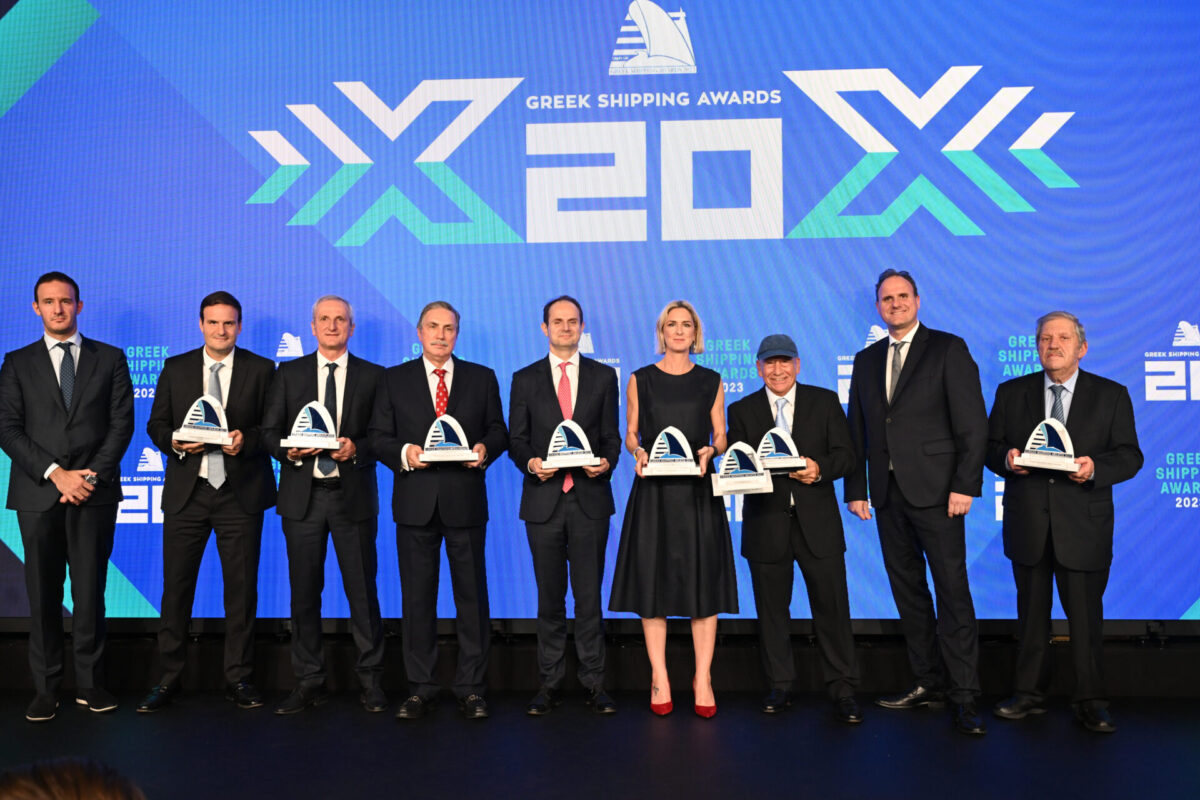 Trophies presented by Miltos Bantis, managing director of LPC S.A. to Tsakos Energy Navigation, Alpha Gas, TMS Cardiff Gas, Capital Gas, Dynagas, GasLog and Maran Gas Maritime representing The Greek LNG shipping sector
